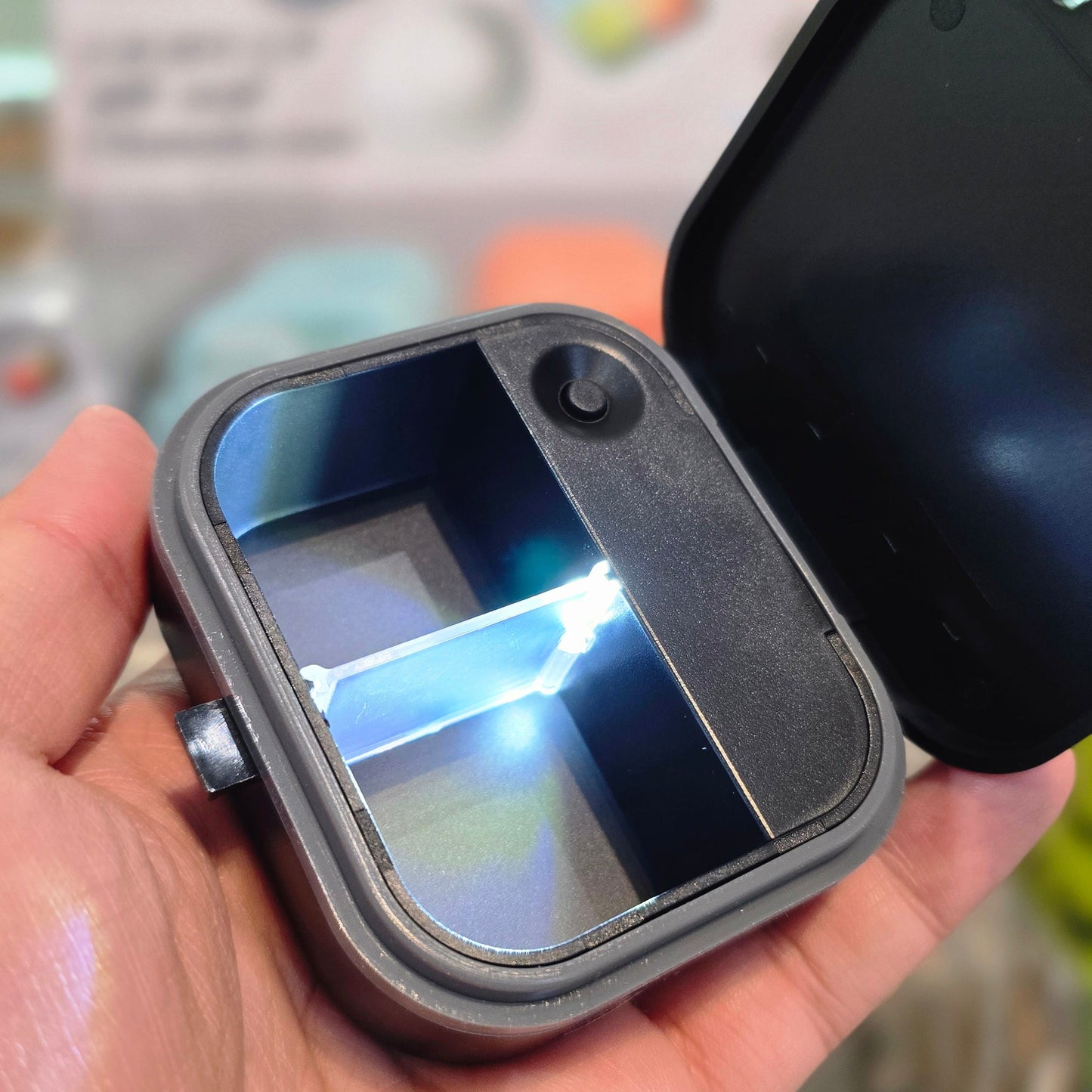 LIGHT-UP Pastillero LED